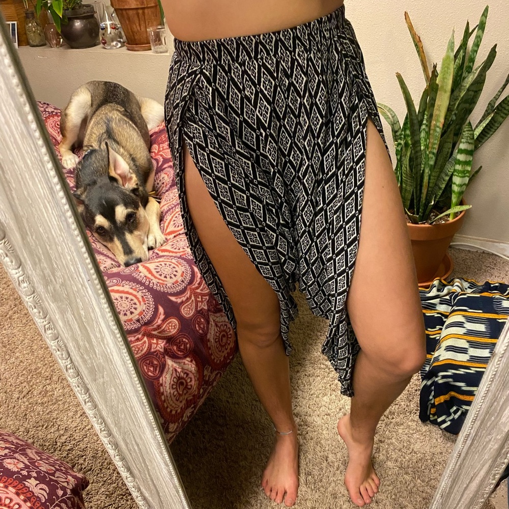 Tea n Rose Loose slit pants